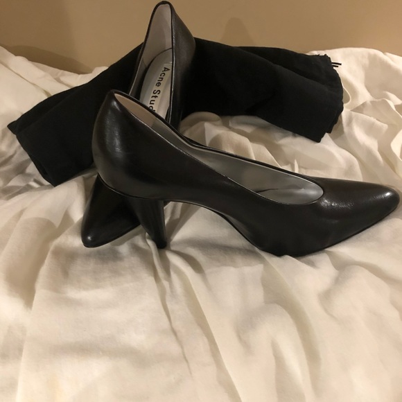 Acne black leather pump - Picture 2 of 7